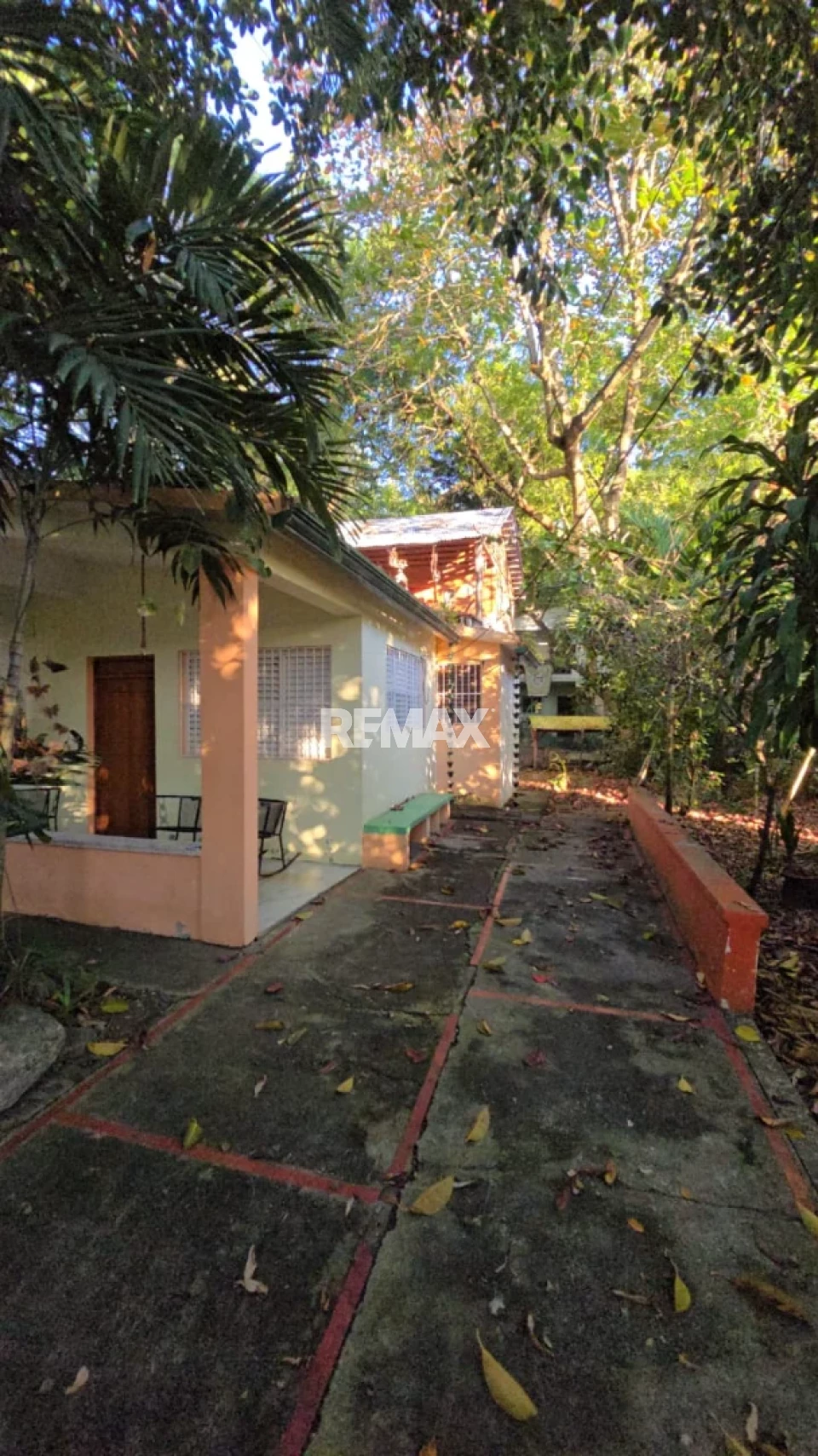 Casa / Solar en SANTIAGO, ALTOS DE GURABO