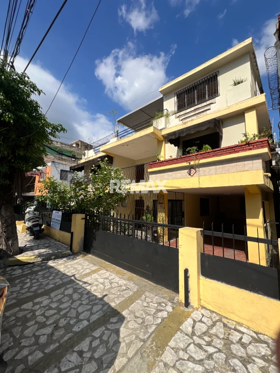 Casa / Solar en SANTO DOMINGO DE GUZMÁN, QUISQUEYA