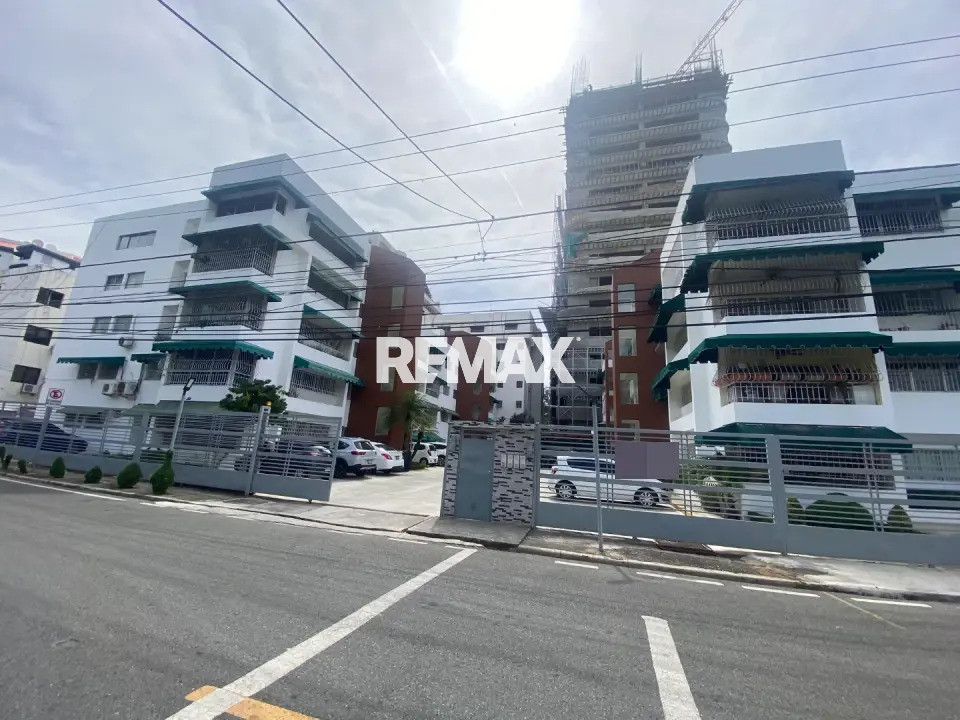 Apartamento en SANTO DOMINGO DE GUZMÁN, BELLA VISTA