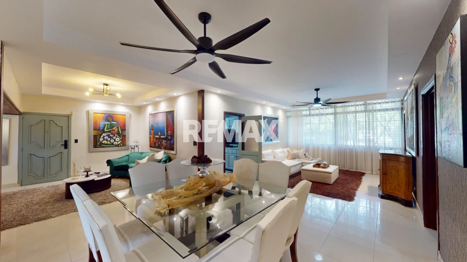 Apartamento en SANTO DOMINGO DE GUZMÁN, MIRADOR SUR